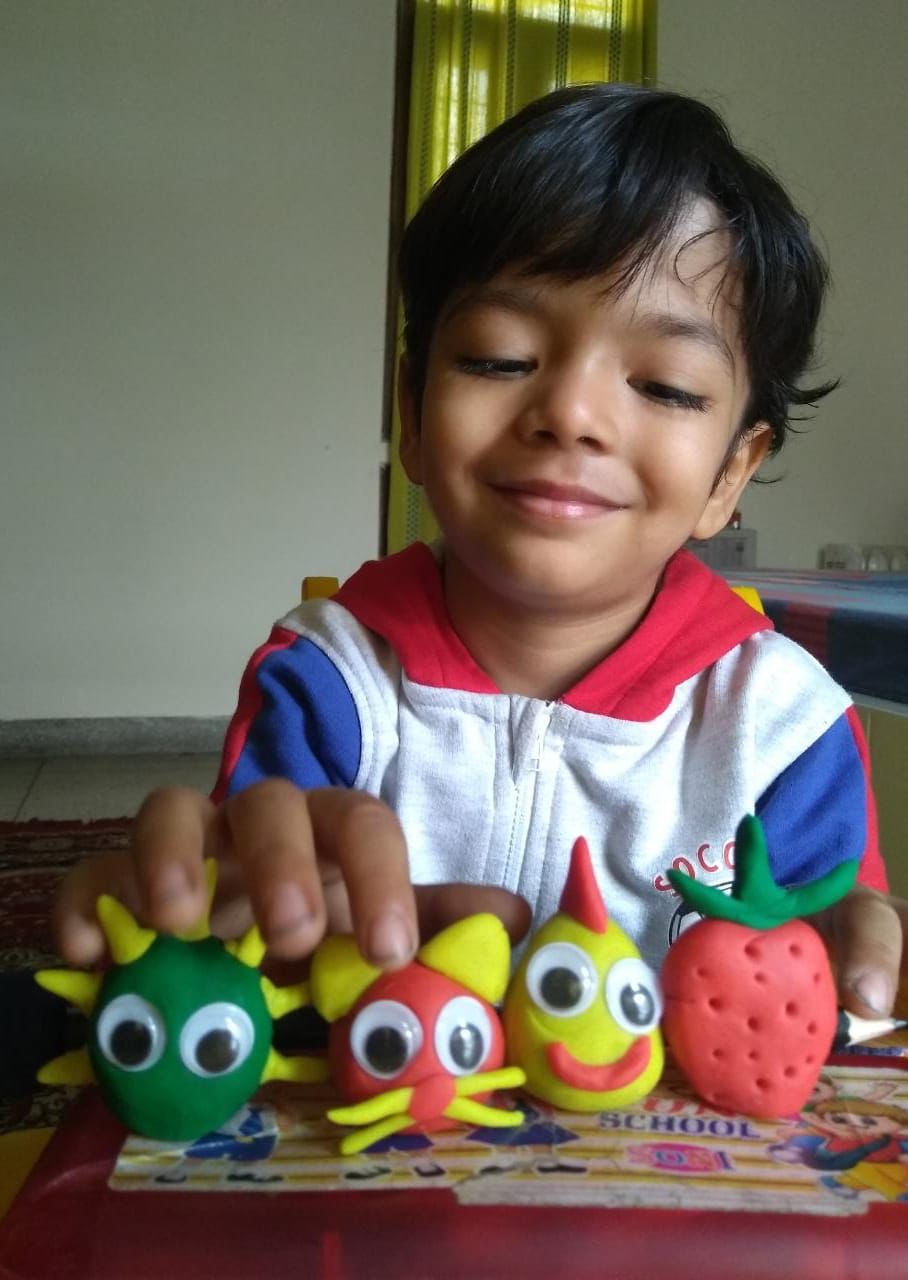 Amazing Clay Pencil Toppers