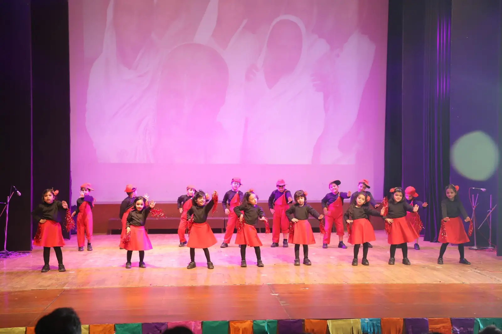 Satrangi Bharat: Shades of India